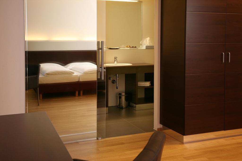 Hotel Schwarzer Baer Linz